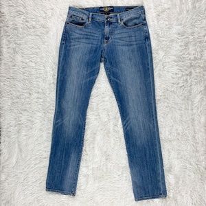 Lucky Brand Dark Wash Denim Sweet & Straight Jeans